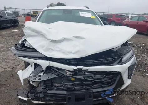 2024 Chevrolet Trax Activ z USA, uszkodzony, nr VIN KL77LKE28RC189212